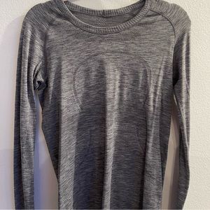 Lululemon Swiftly Tech Long sleeve top